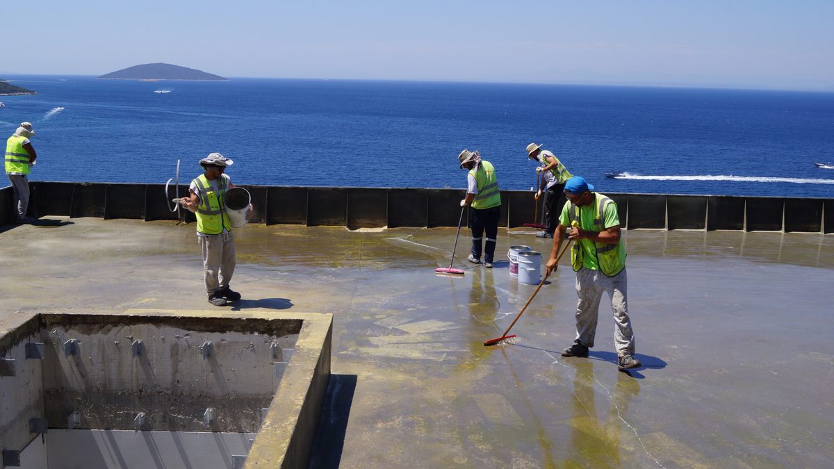 Vonart İzolasyon uygulama ekibi - Bvlgari Mansions Bodrum şantiyesi